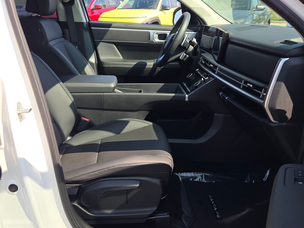 2025 Hyundai Santa Fe XRT photo 3