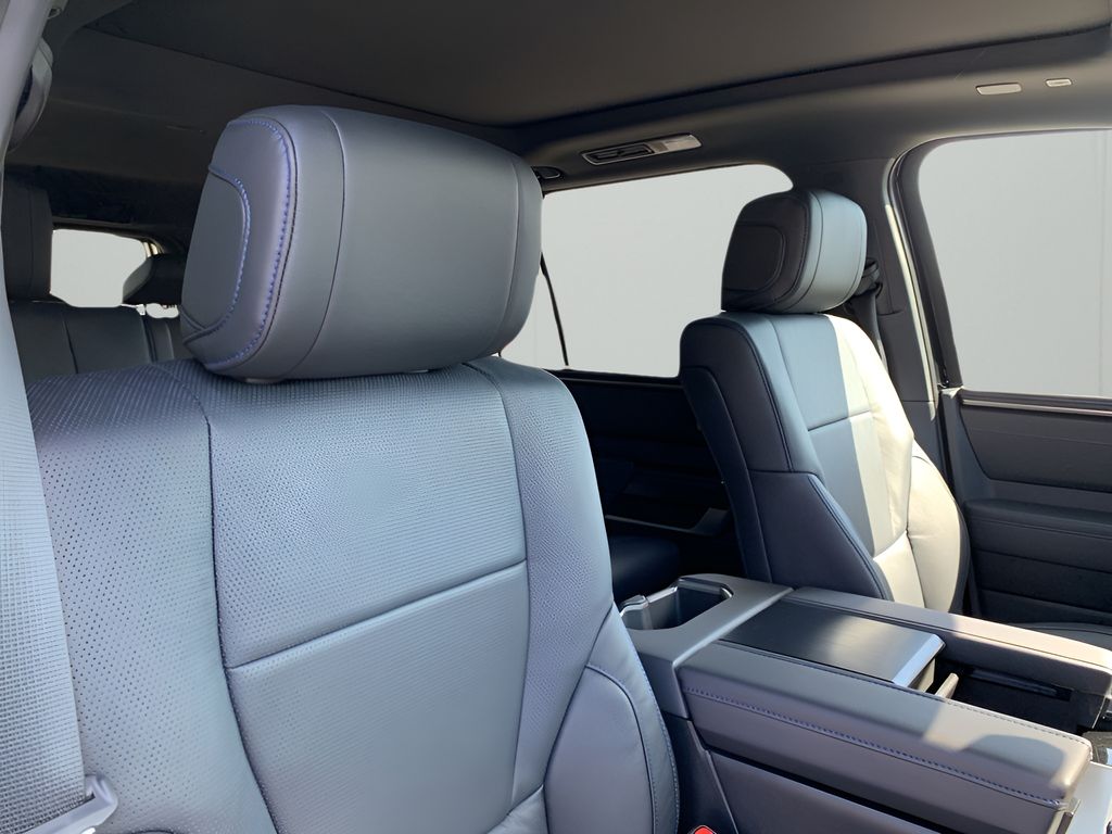 2026 Toyota Sequoia Platinum photo 16