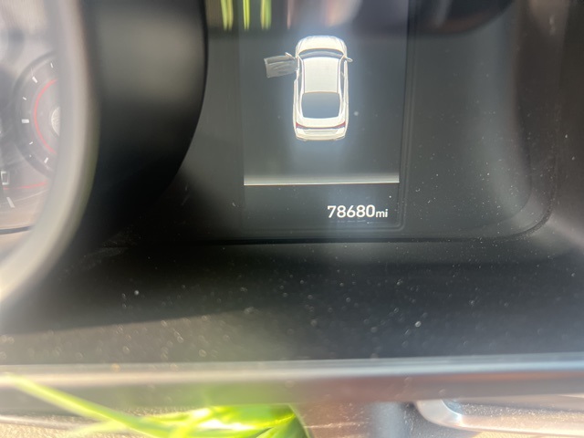 2022 Hyundai Elantra SEL photo 12