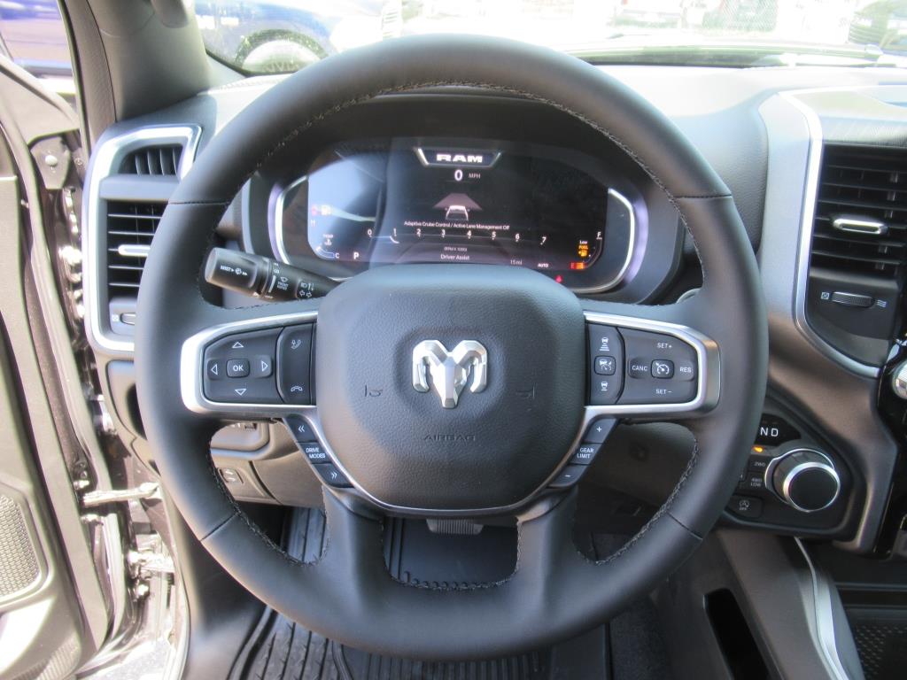 2025 Ram 1500 Big Horn Lone Star photo 16