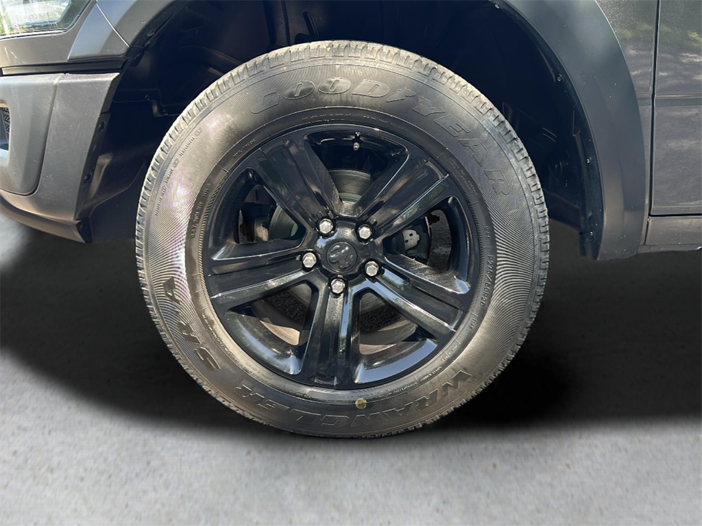 2021 Ram 1500 Classic Warlock photo 5