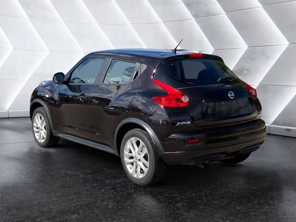 2014 Nissan Juke S photo 4