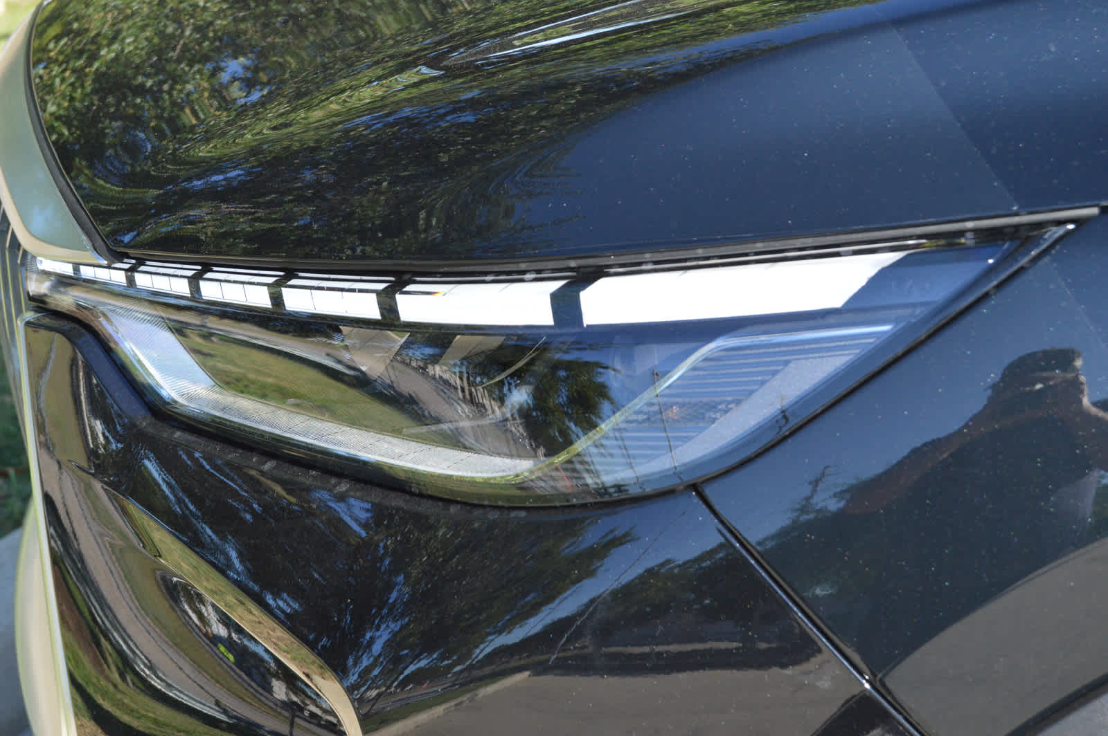 2026 Infiniti QX60 Luxe AWD photo 4