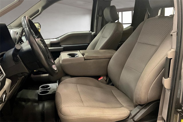 2019 Ford F-150 XLT photo 13