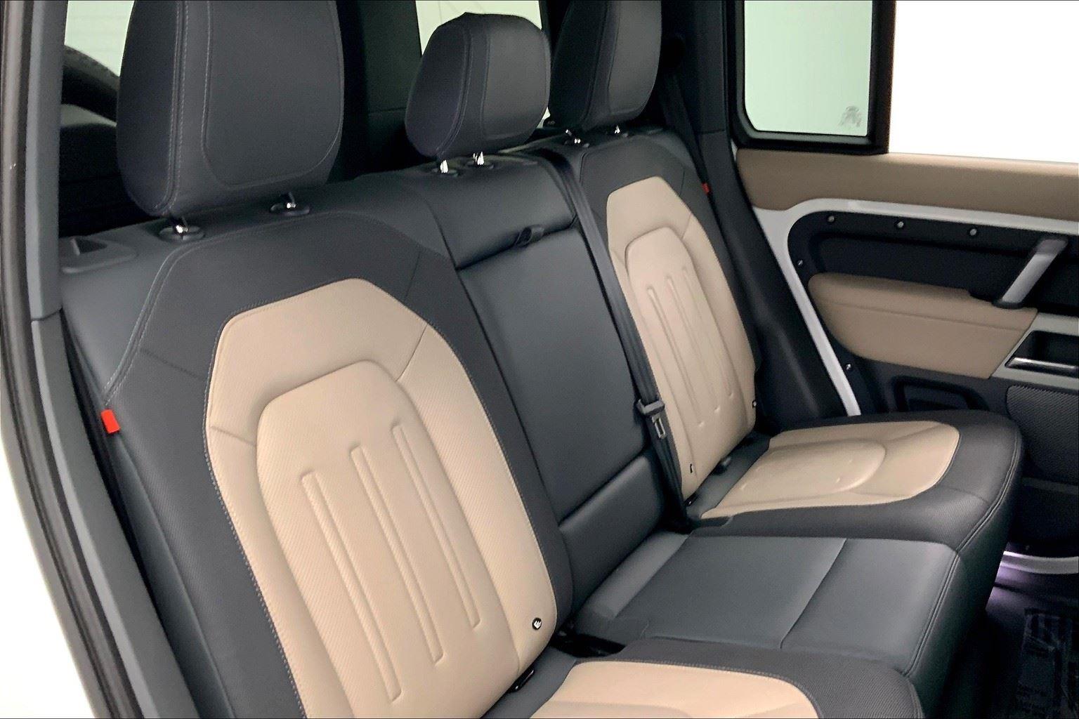 2022 Land Rover Defender X-Dynamic HSE 110 photo 20