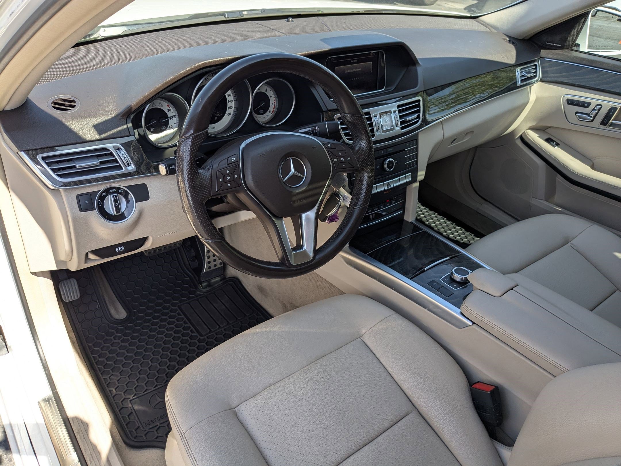 2016 Mercedes Benz E 350 photo 12