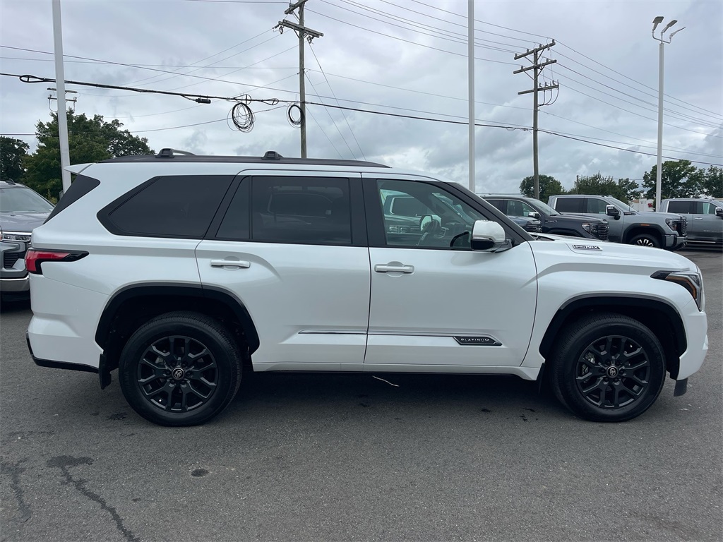 2025 Toyota Sequoia Platinum photo 3