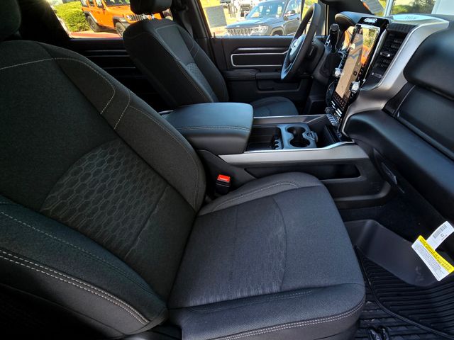2025 Ram 3500 Big Horn photo 18