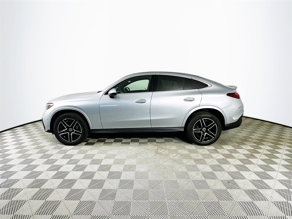 2026 Mercedes Benz GLC 300 Coupe photo 4