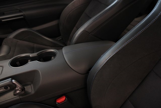 2024 Ford Mustang Dark Horse Premium photo 4
