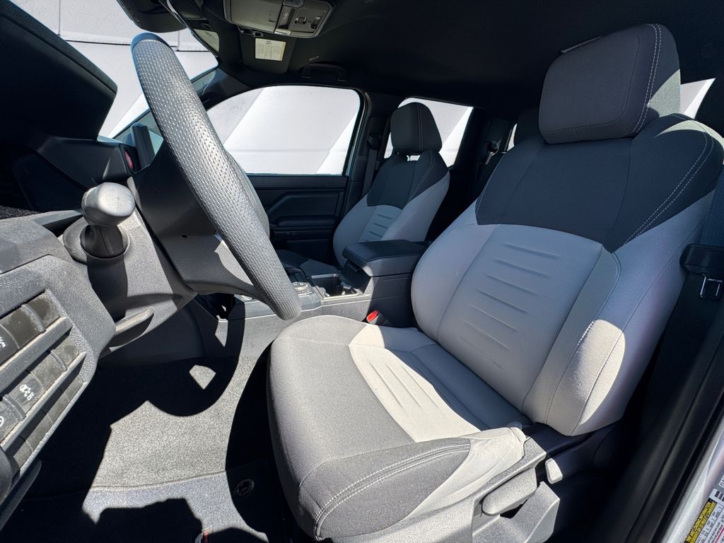 2024 Toyota Tacoma TRD Sport photo 8
