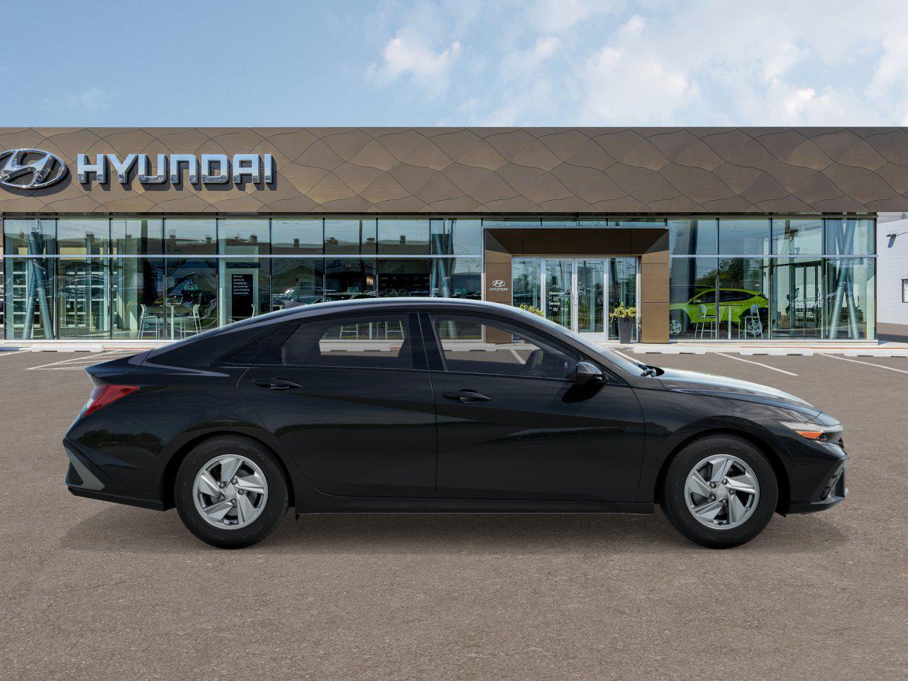 2025 Hyundai Elantra SE photo 6