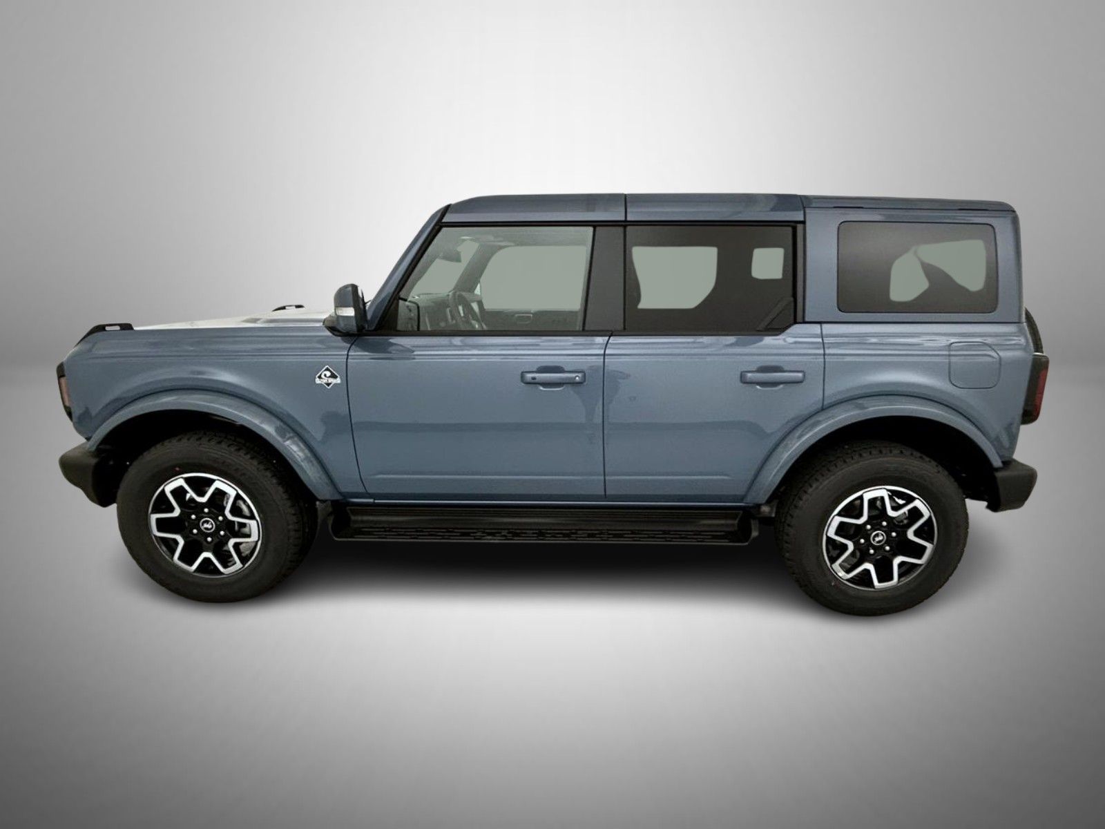 2025 Ford Bronco Outer Banks photo 8
