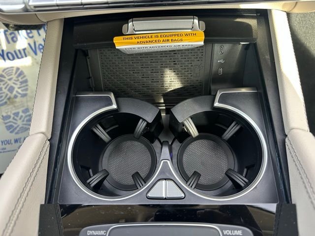 2026 Mercedes Benz GLS 450 4MATIC photo 36
