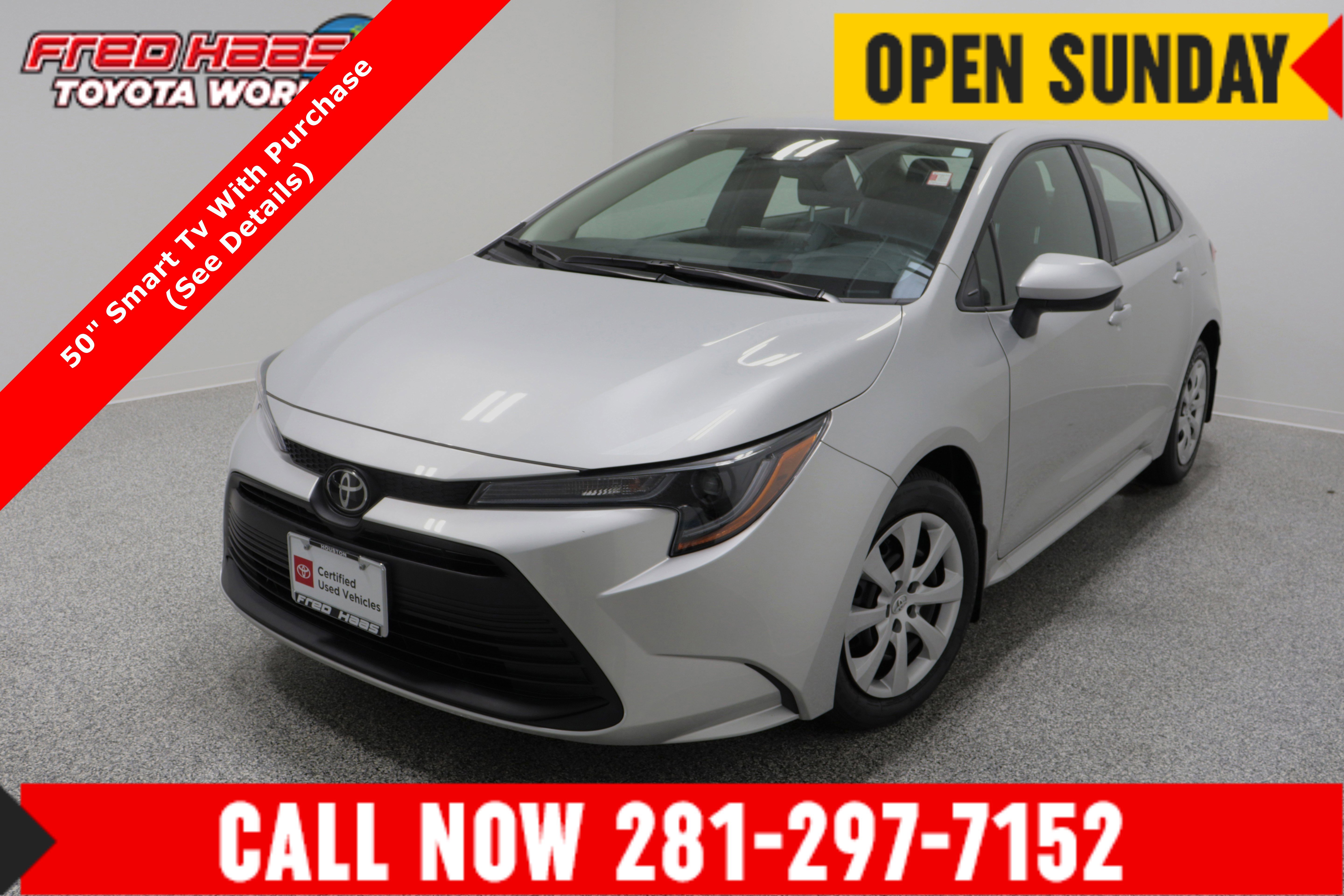 2025 Toyota Corolla LE's photo