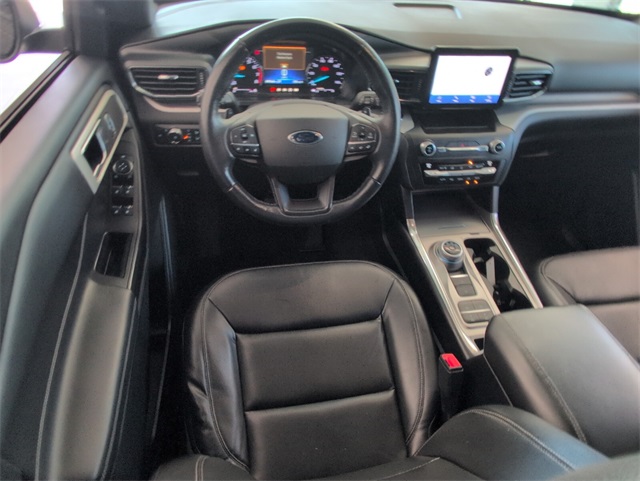 2020 Ford Explorer XLT photo 7