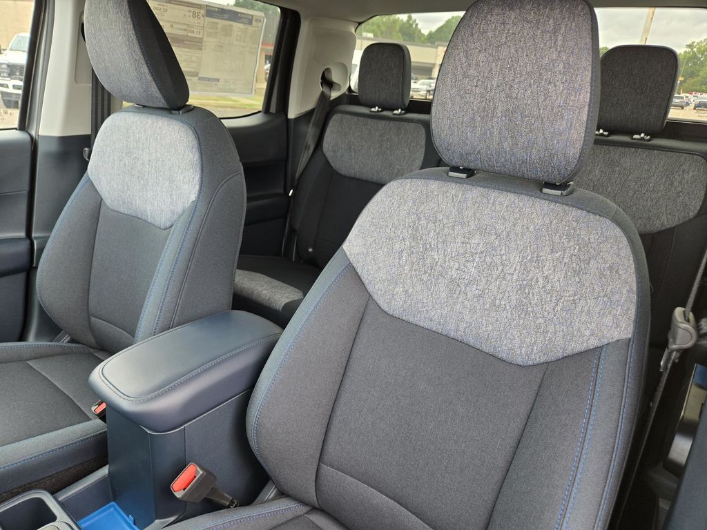 2025 Ford Maverick XLT photo 24