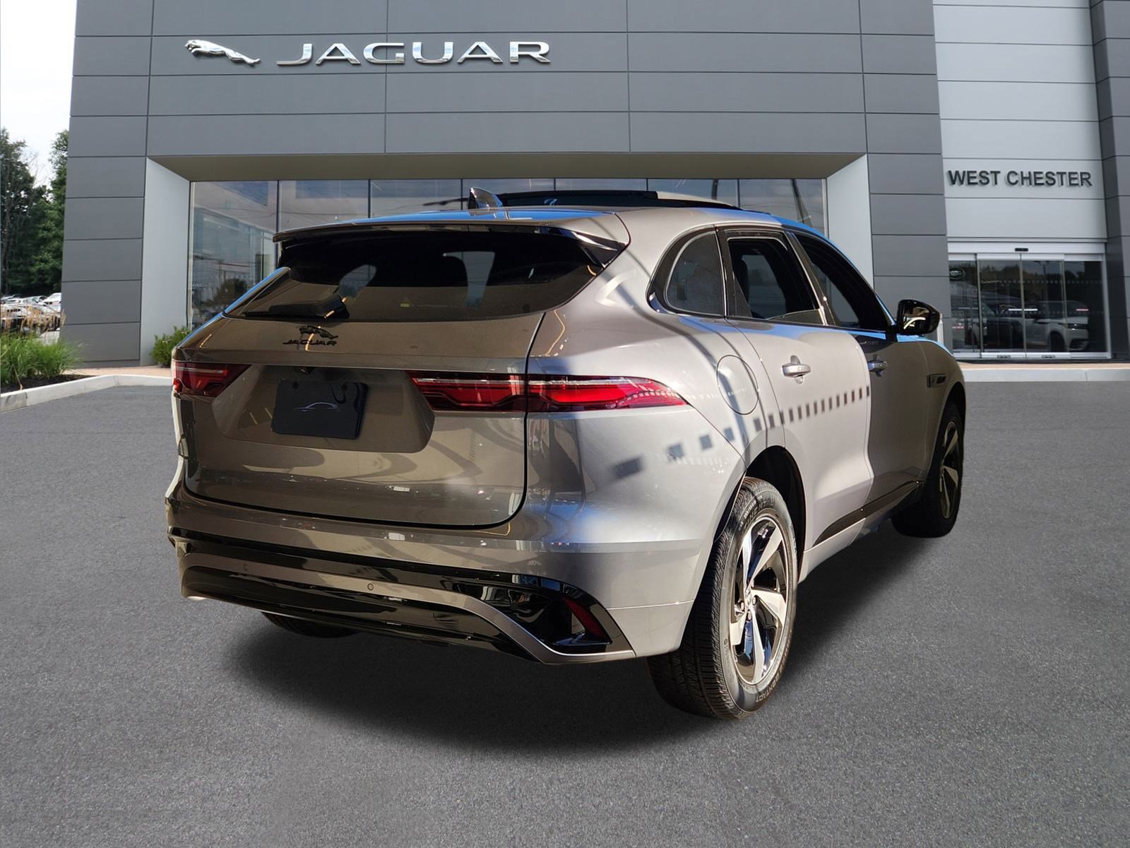 2025 Jaguar F-PACE P250 R-Dynamic S photo 4