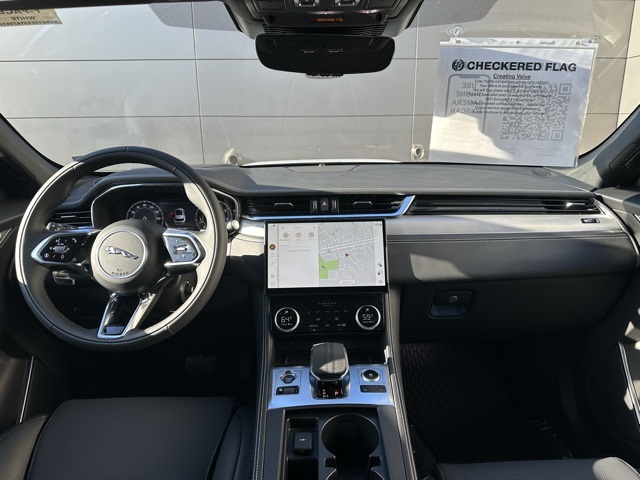 2026 Jaguar F-PACE P250 R-Dynamic S photo 14