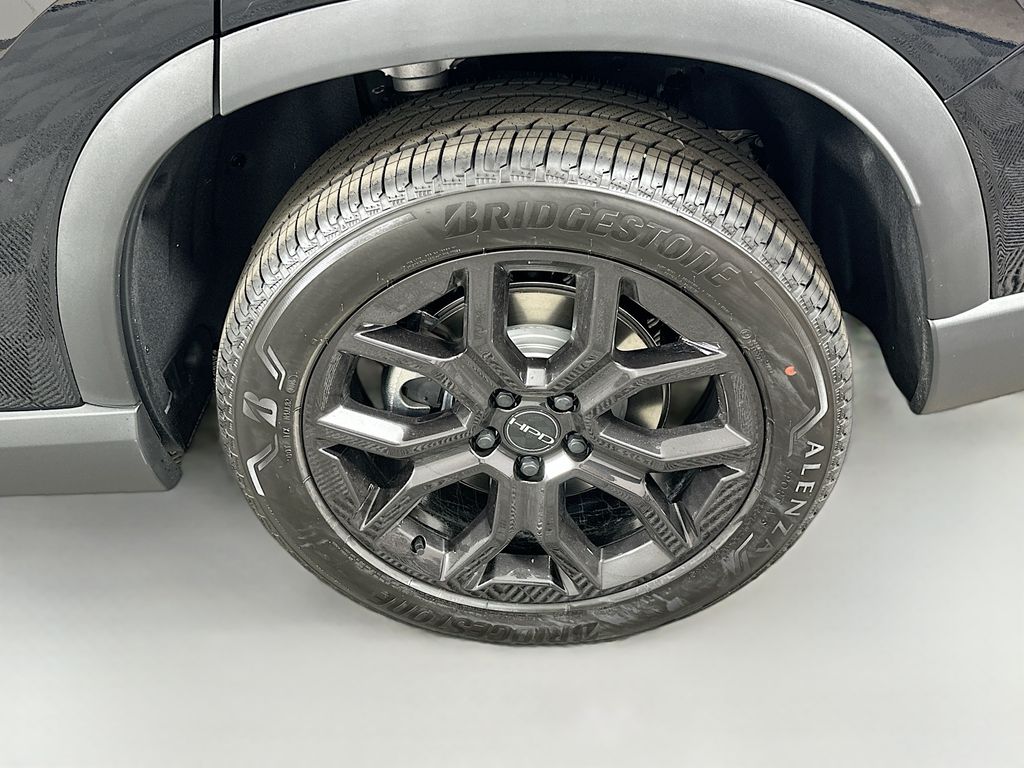 2025 Honda Pilot Touring photo 21