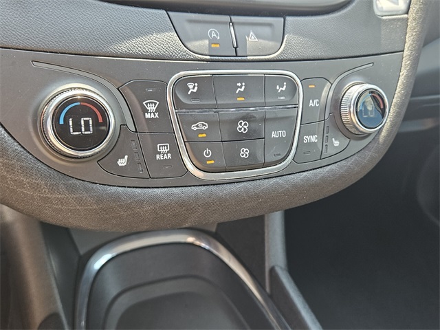 2023 Chevrolet Malibu 1LT photo 18
