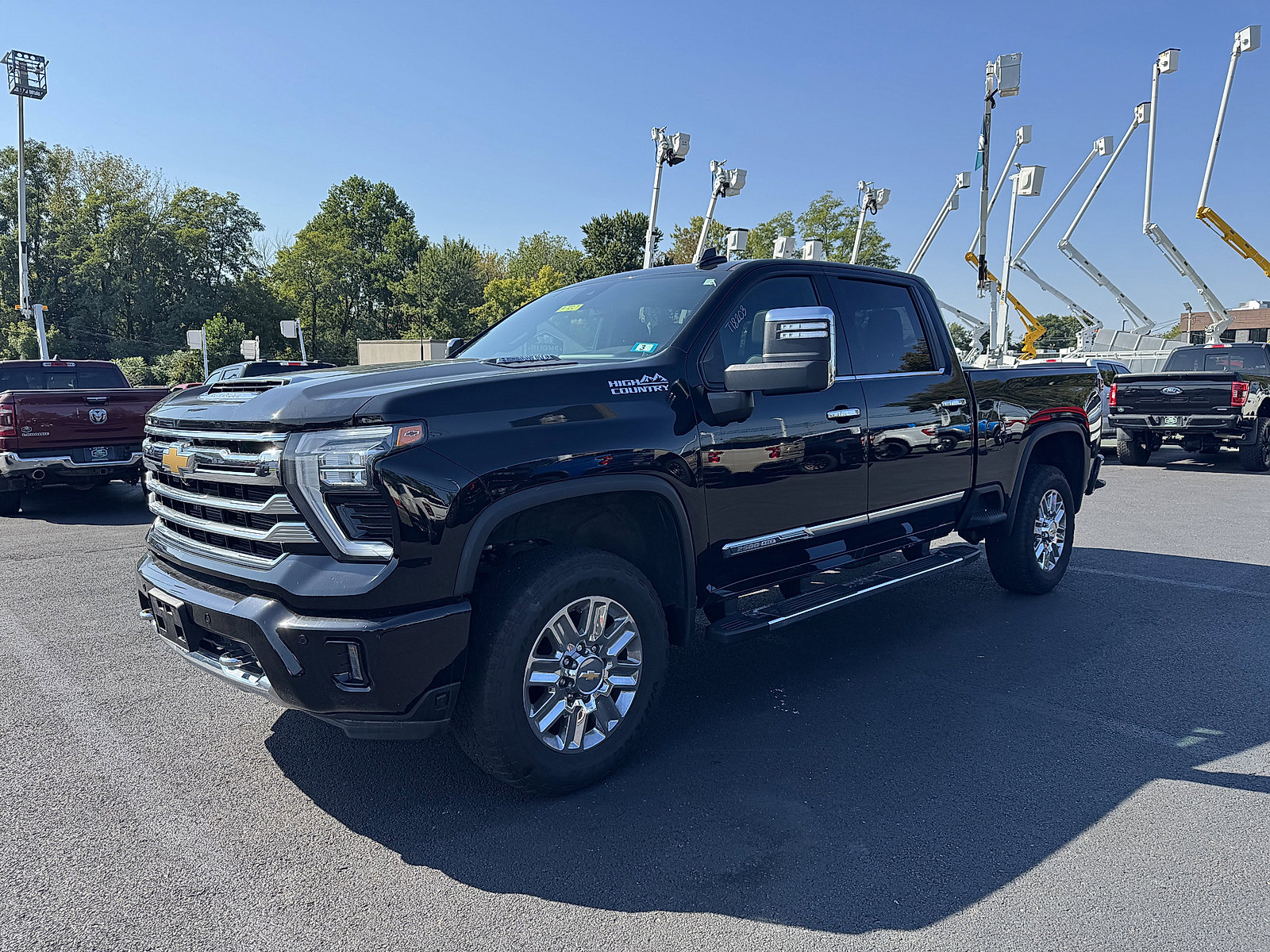 2024 Chevrolet Silverado 2500HD High Country photo 2