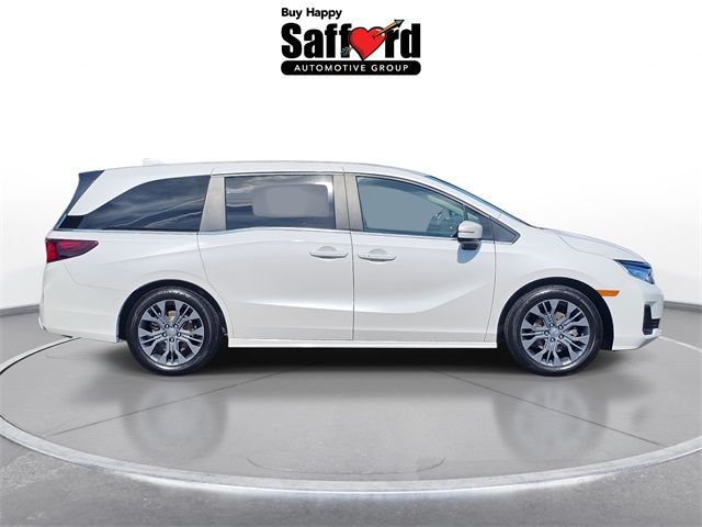 2025 Honda Odyssey Touring photo 8
