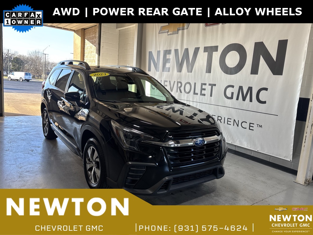 2023 Subaru Ascent Premium's photo