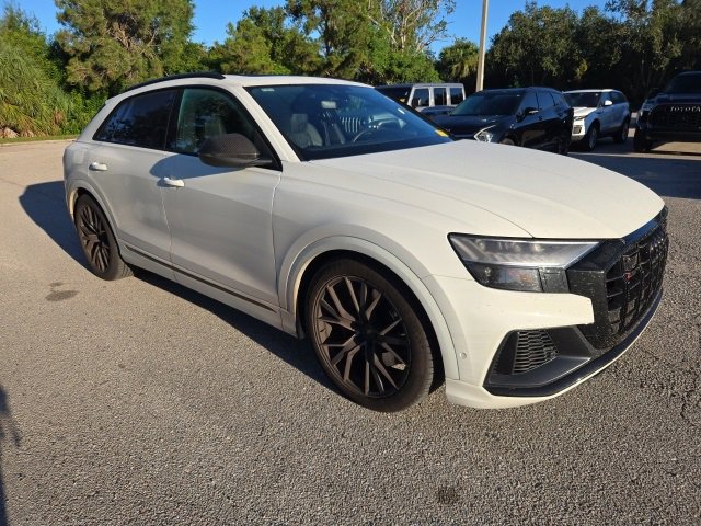 2023 Audi SQ8 Prestige photo 6