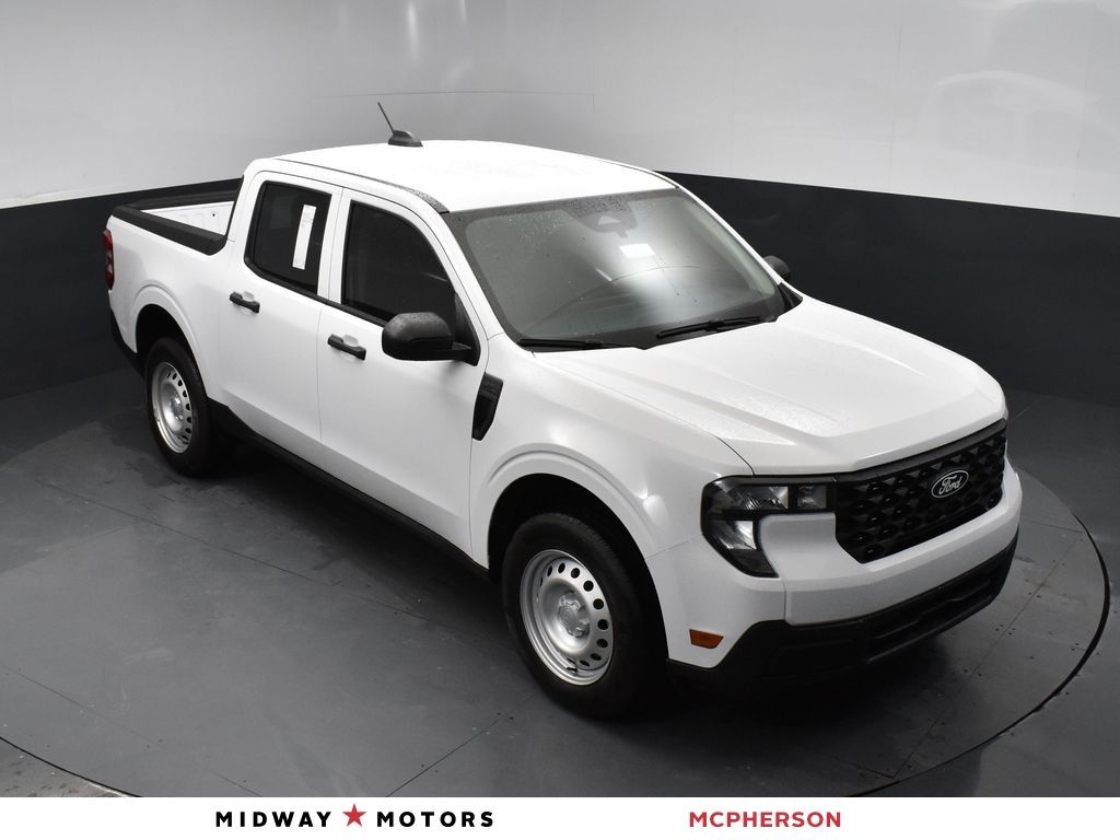 2025 Ford Maverick XL's photo