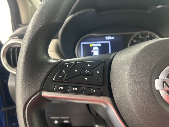 2021 Nissan Versa 1.6 SV photo 11