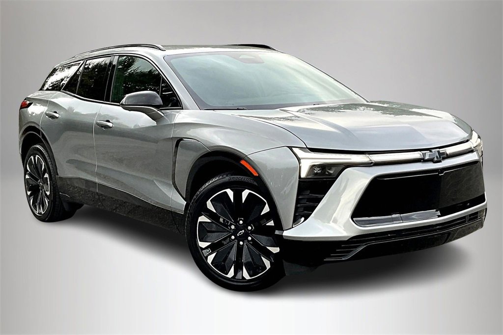 2024 Chevrolet Blazer EV RS's photo