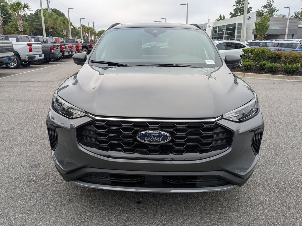 2025 Ford Escape Hybrid ST-Line photo 6