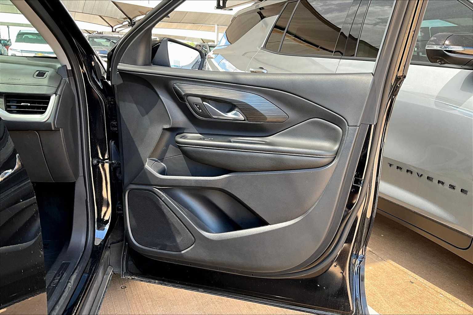 2024 Gmc Terrain SLE photo 19