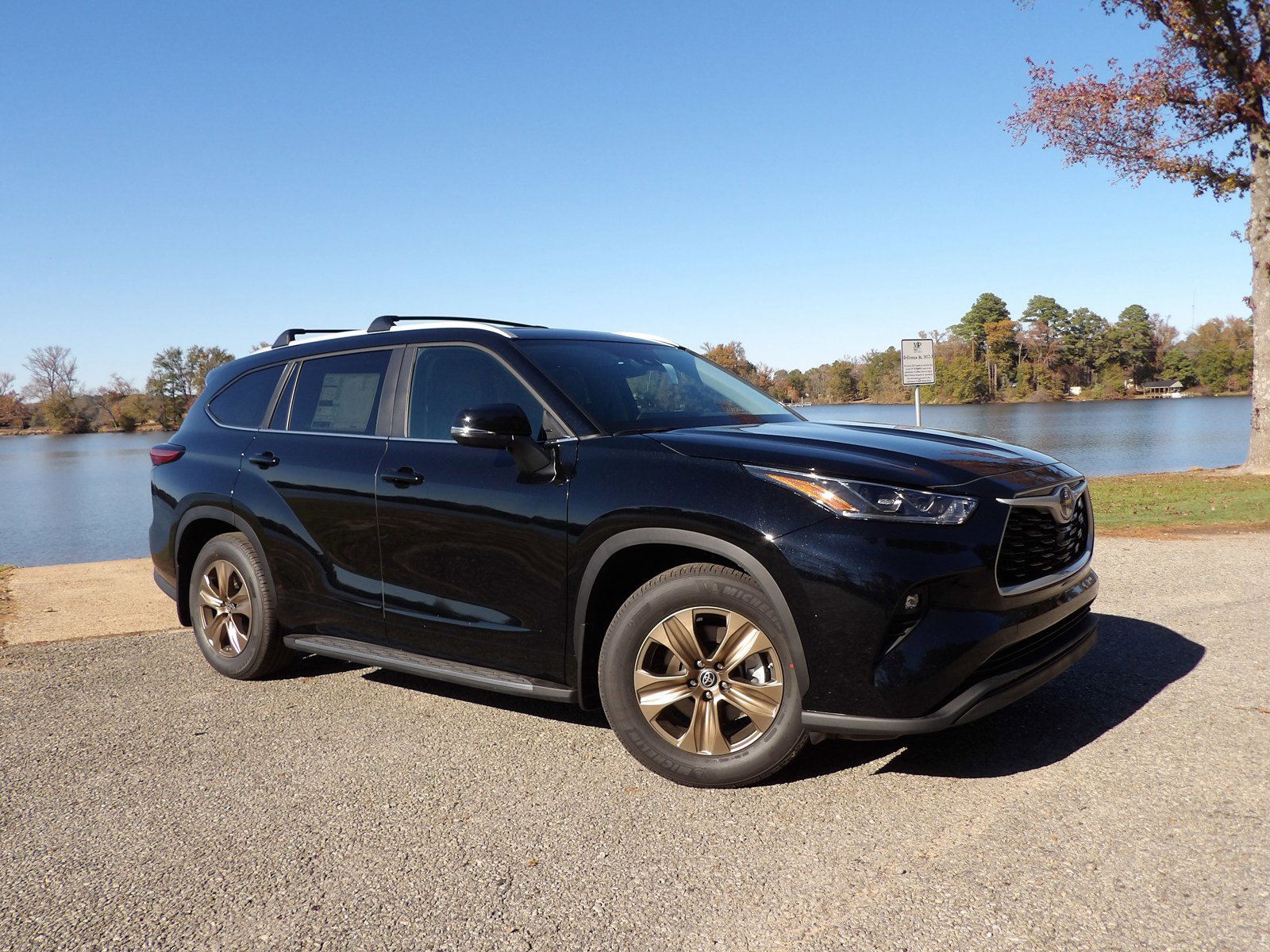 New 2023 Toyota Highlander Hybrid Highlander Hybrid Bronze Edition ...
