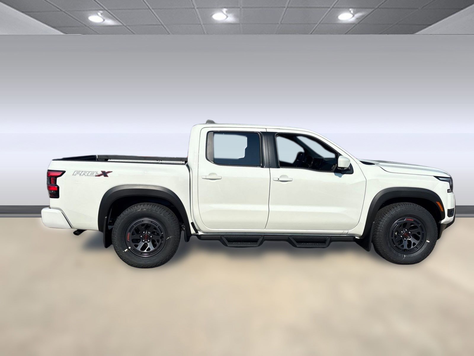 2026 Nissan Frontier Crew Cab PRO-X photo 8