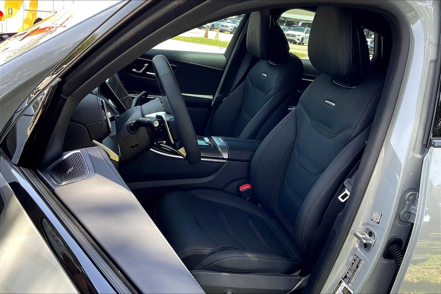 2025 Mercedes Benz GLC AMG 63 S E PERFORMANCE 4MATIC Coupe photo 12