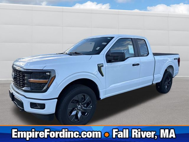 2025 Ford F-150 STX's photo