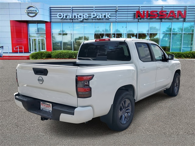 2025 Nissan Frontier Crew Cab SV photo 2