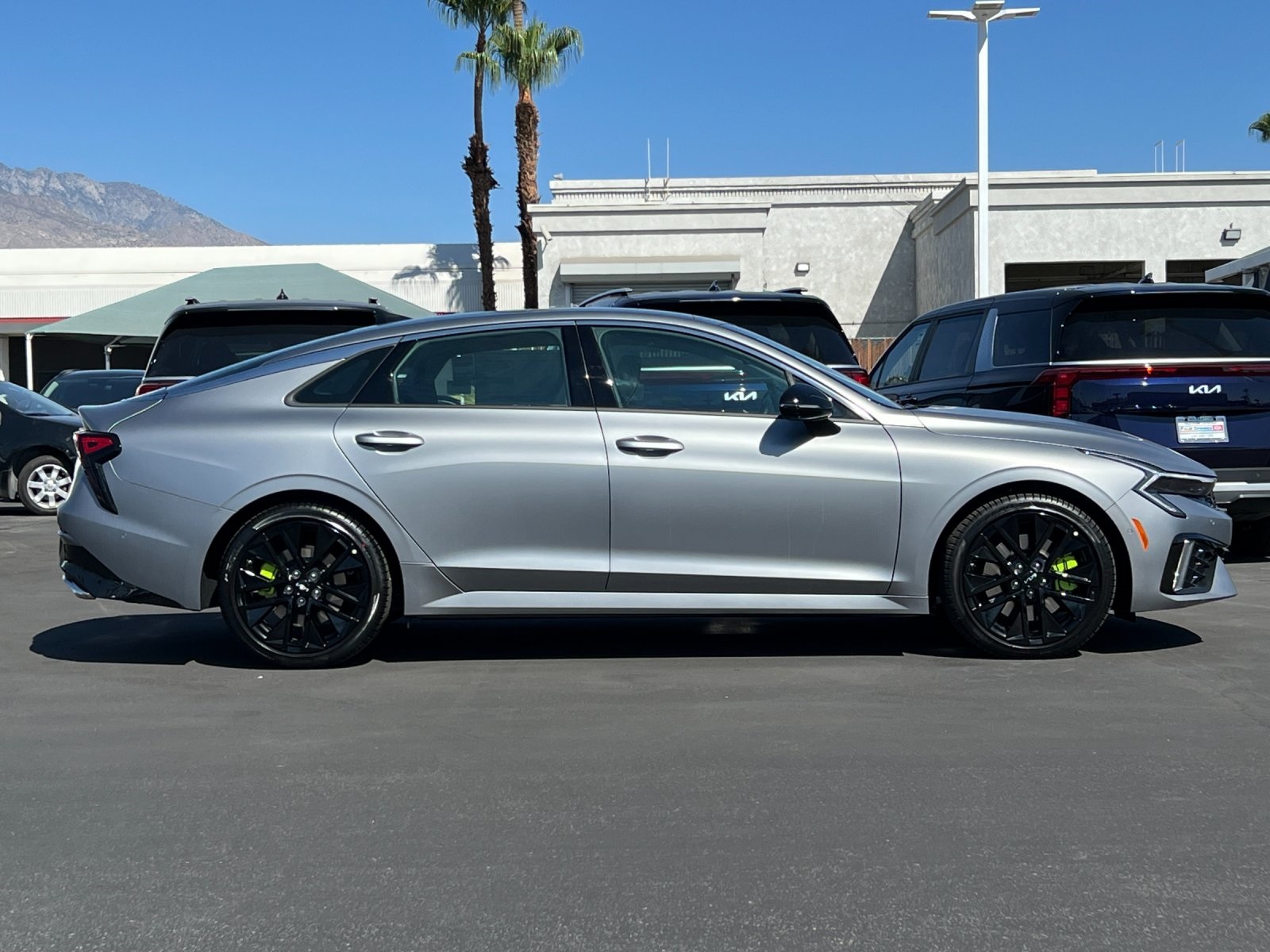 2026 Kia K5 GT photo 2