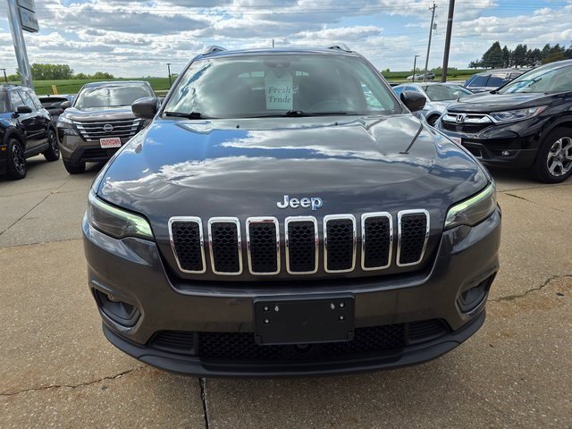 2021 Jeep Cherokee Latitude Lux photo 2