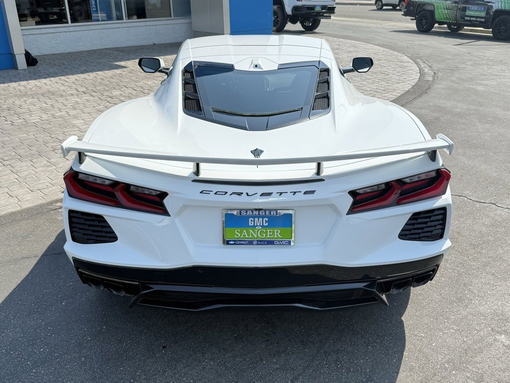 2025 Chevrolet Corvette Stingray 2LT photo 10