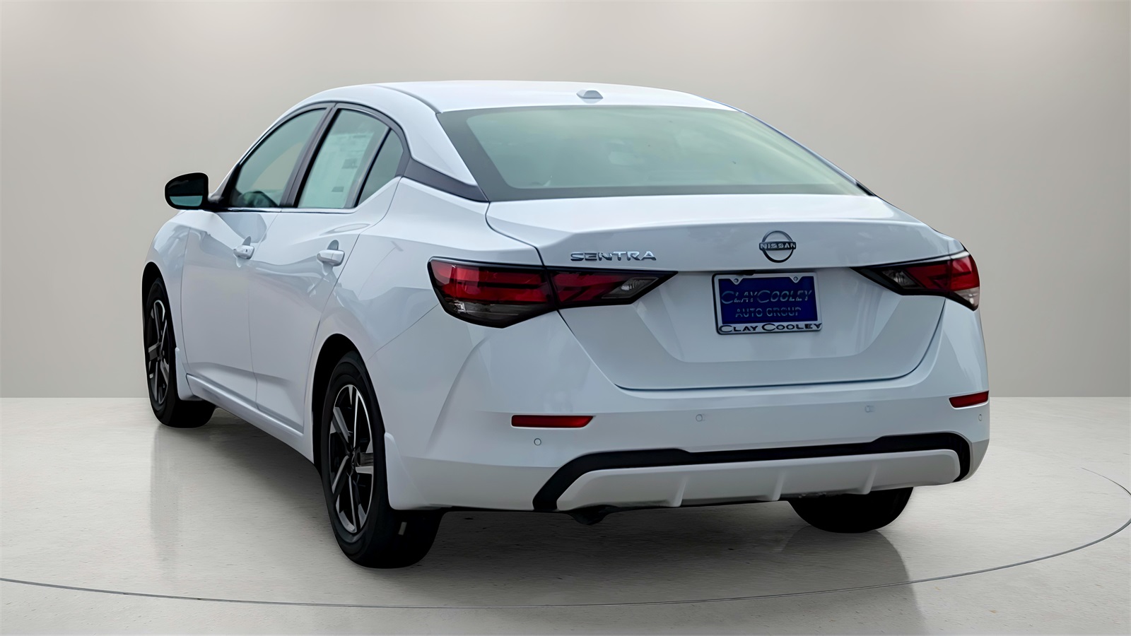 2025 Nissan Sentra SV photo 6