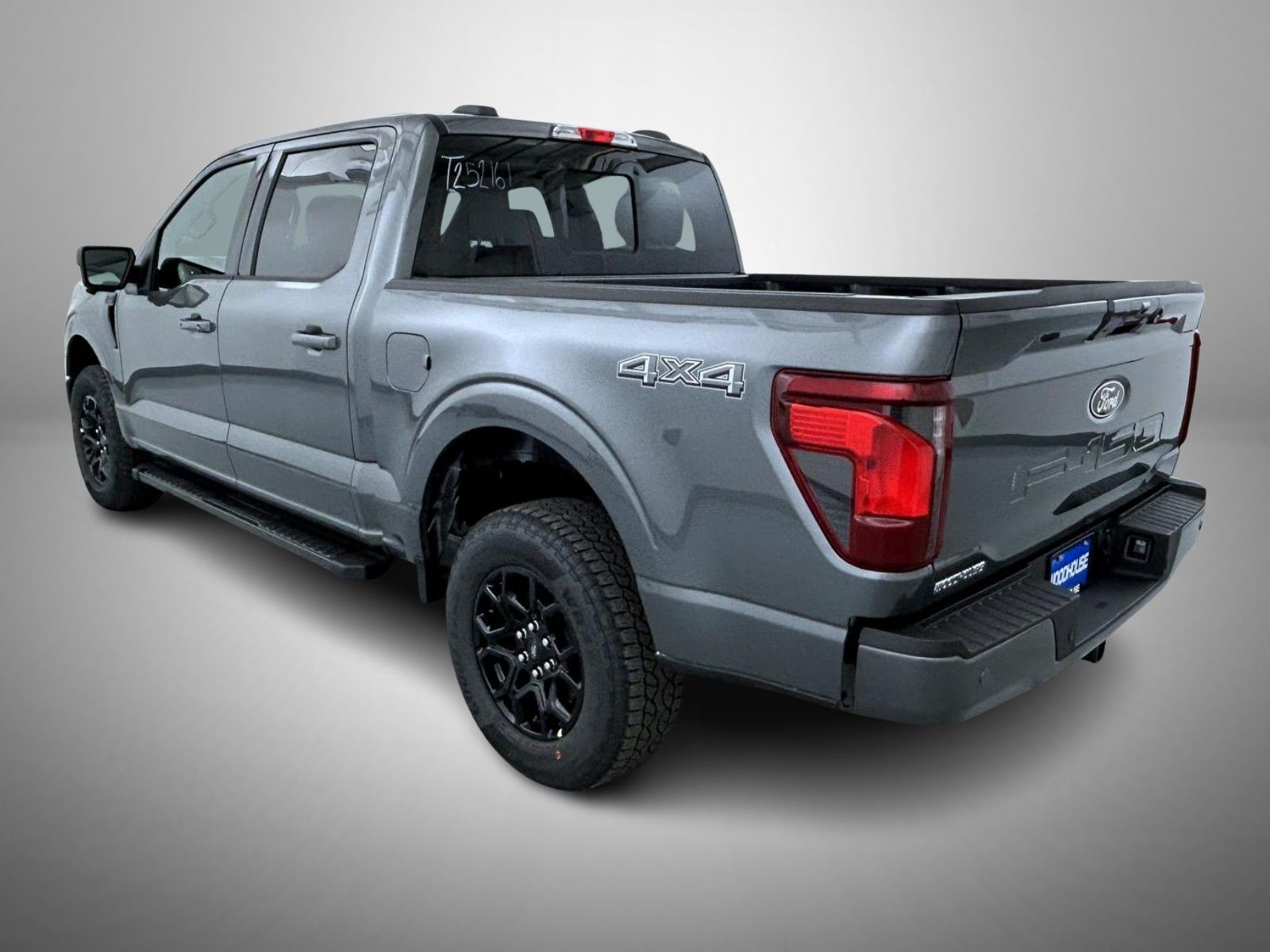 2025 Ford F-150 XLT photo 7