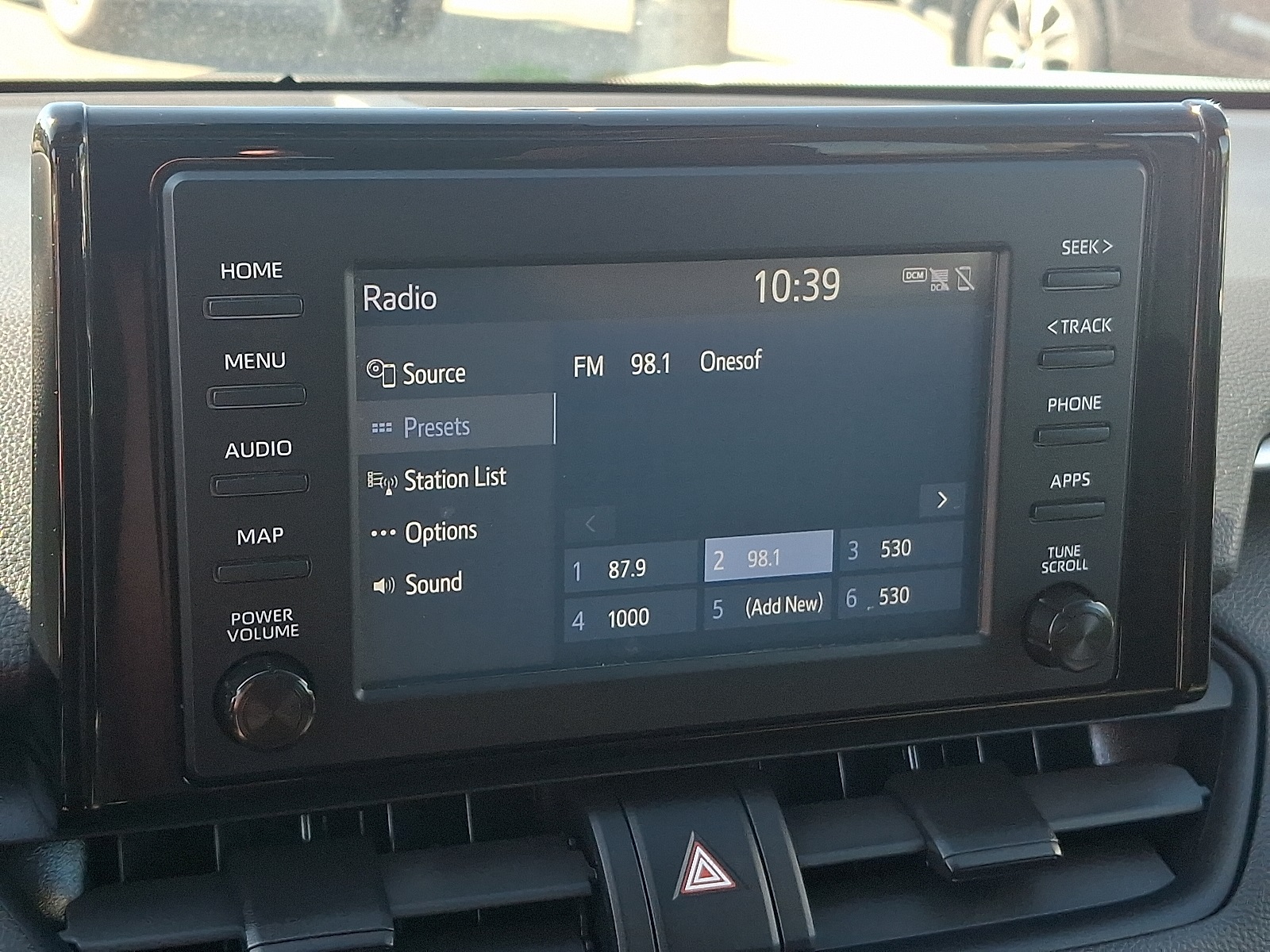 2019 Toyota RAV4 XLE photo 16