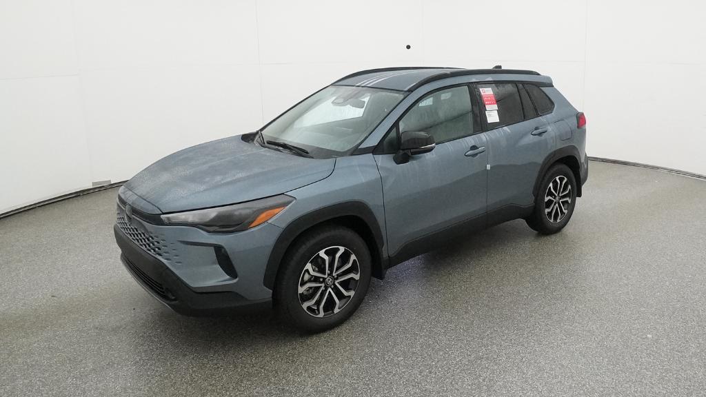 2026 Toyota Corolla Cross SE's photo