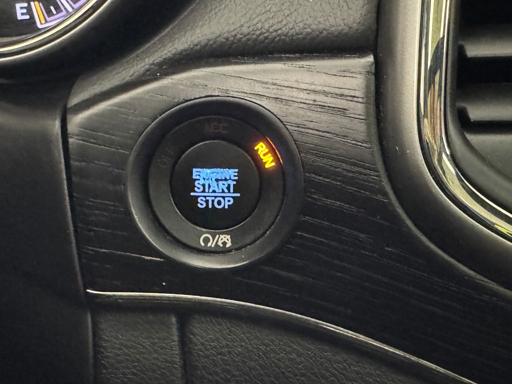 2018 Jeep Grand Cherokee High Altitude photo 22