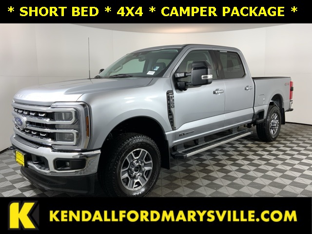 Used 2024 Silver Ford Lariat image 1