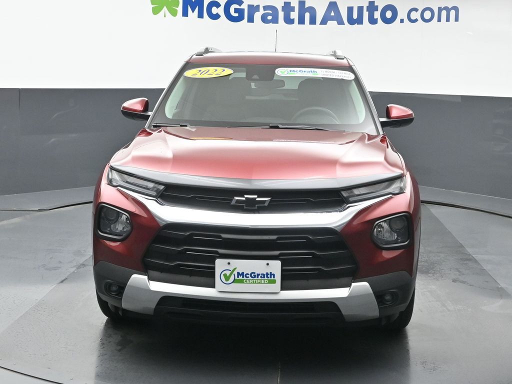 2022 Chevrolet Trailblazer LT photo 2