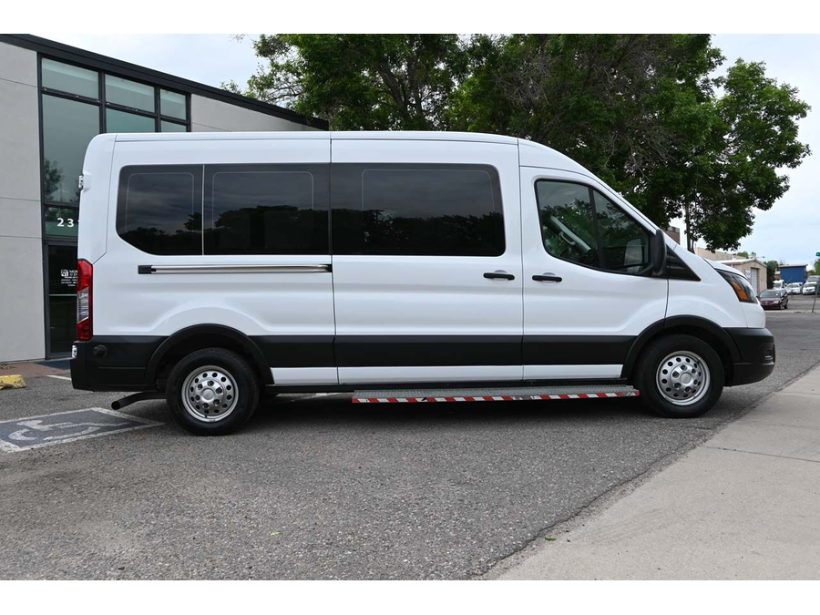 2022 Ford Transit XL photo 5